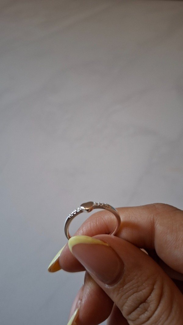 Producto - Anillo de acero blanco corazon con strass I