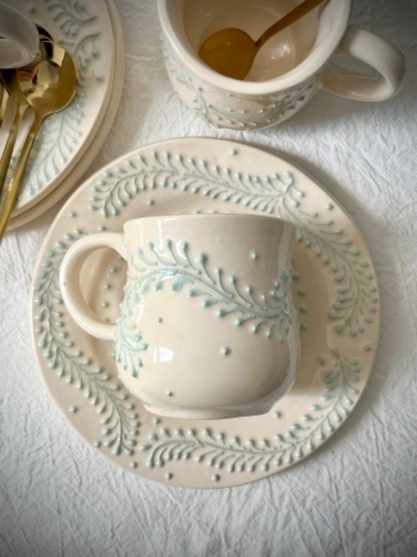 Producto - Taza petit bordado Aqua (no incluye platito)