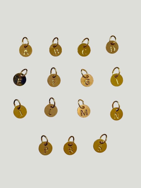 Producto - DIJE LETRA CHAPITA GOLD