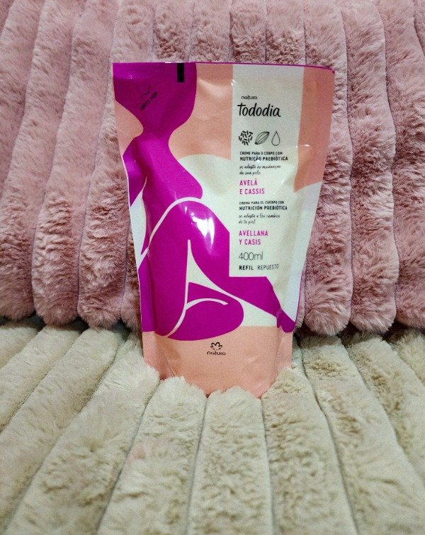 Producto - C8 S19 Crema para el Cuerpo Repuesto Avellana y Casis 400ml Natura C