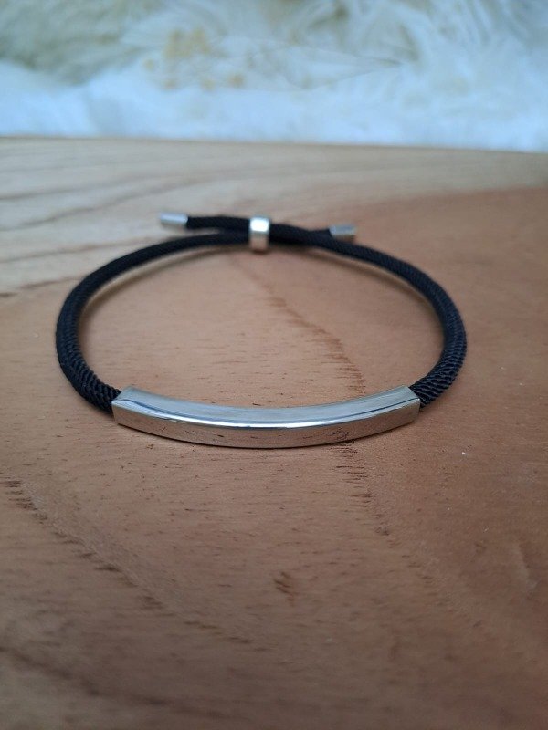 Producto - PH3 Pulsera Cordón Negra Barra Central regulable