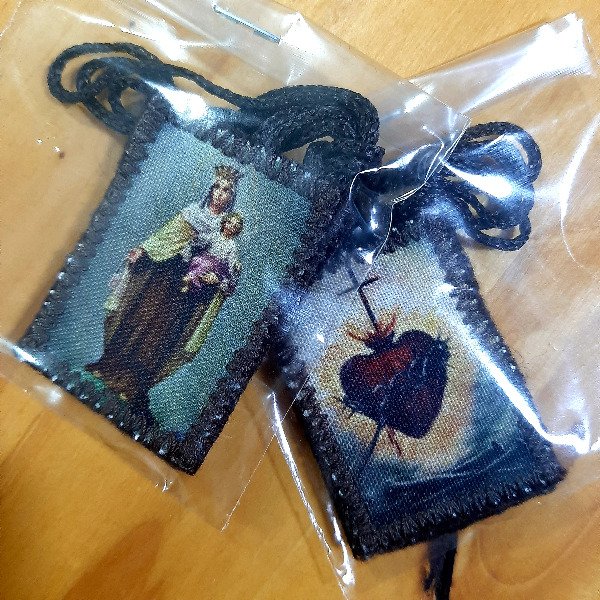 Producto - Escapulario Sagrado Corazón