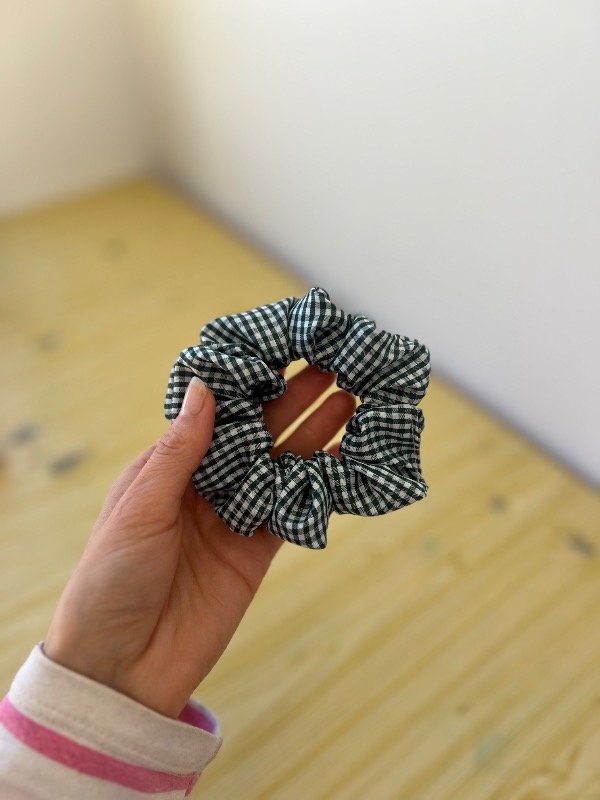 Producto - Scrunchie cuadrille