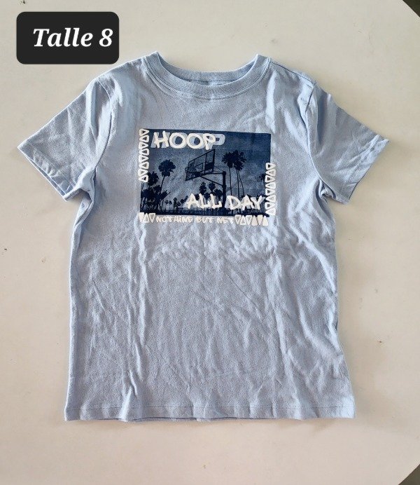 Remera manga corta carters talle 8 celeste — imagen 2