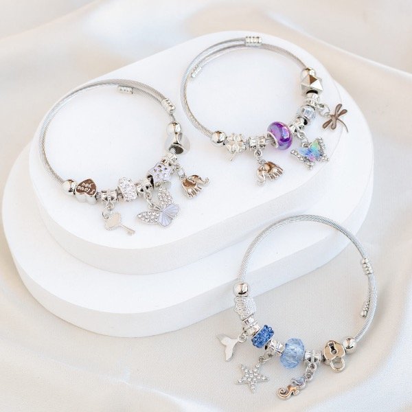 Producto - Pulsera tipo Pandoras mariposa lila