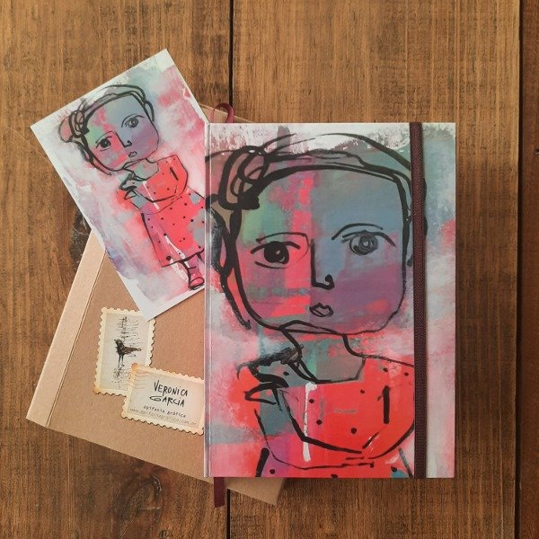 Producto - Cuaderno "Niña de vestido rojo" de Vero García