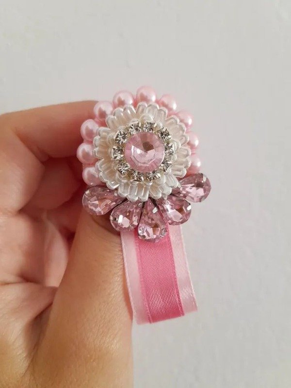 Producto - PRENDEDOR AMELÍ/ FARES ROSA