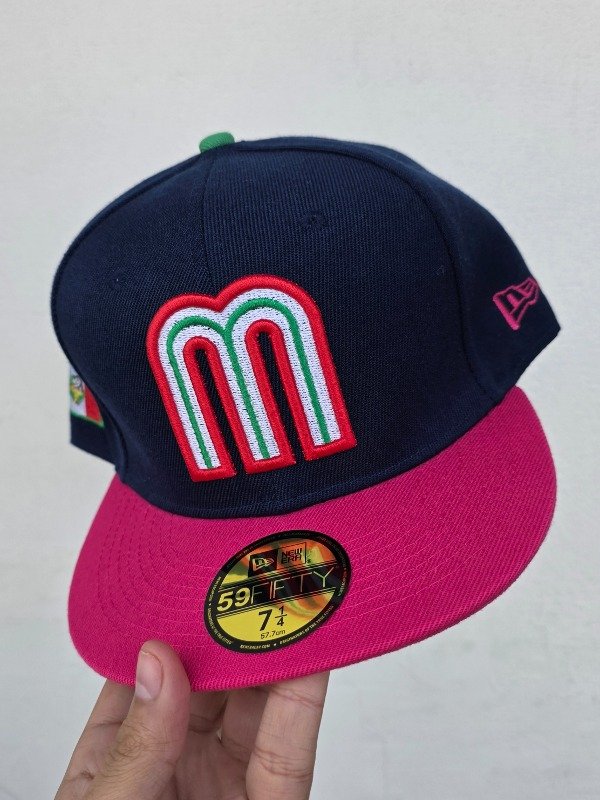Visor Mexico World Baseball rosa New Era 59FIFTY talla 7 1/2