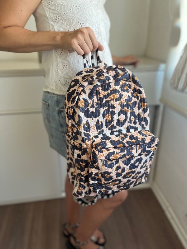 Producto - MOCHILA MEDIANA PRINT