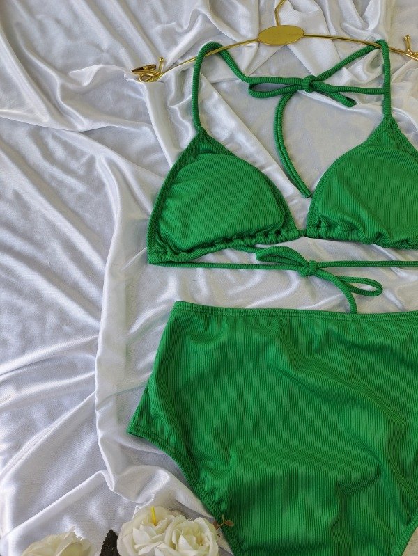 Producto - BIKINI VERDE MORLEY TALLE.85 (A54)