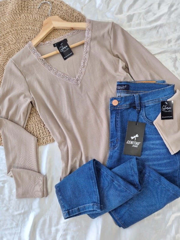Producto - SKINNY MORA