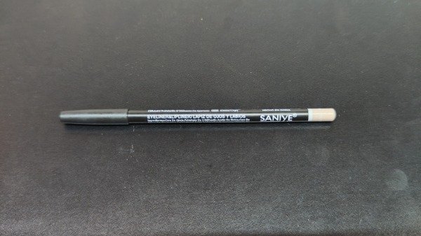 Producto - Lápiz Labial / Delineador - Saniye - 1
