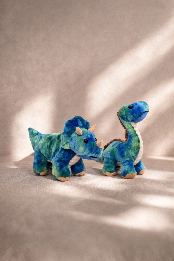 Producto - Peluche Dino Triceratops Azul Verde Chico