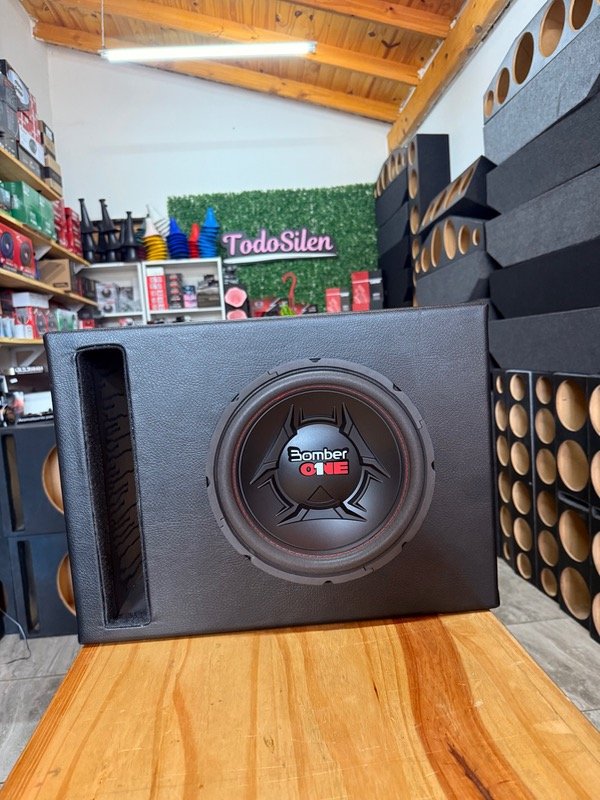 Producto - SUBWOOFER BOMBER ONE 10" 200RMS BOBINA SIMPLE CON CAJON MDF SLOT