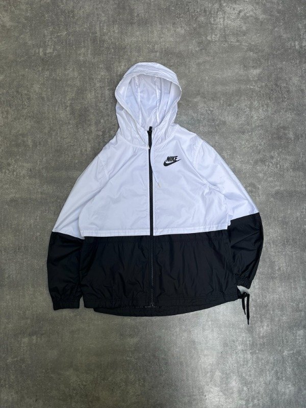 Producto - Campera Rompevientos Nike Sportwear T.M/L - 0