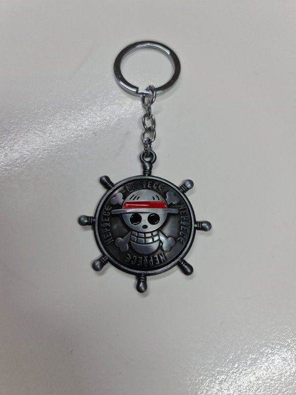 Producto - Llavero Calavera Luffy giratorio metal