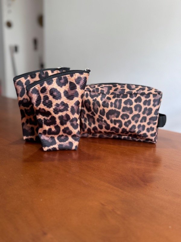Producto - Chaulatas con neceser xl animal print