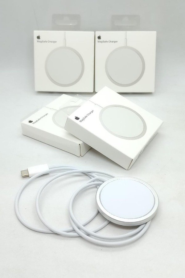 Producto - CARGADOR INALÁMBRICO MAGSAFE PARA IPHONE