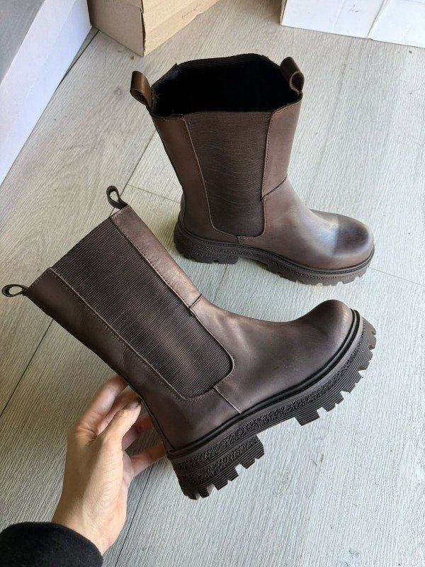 Producto - JUANA cuero choco