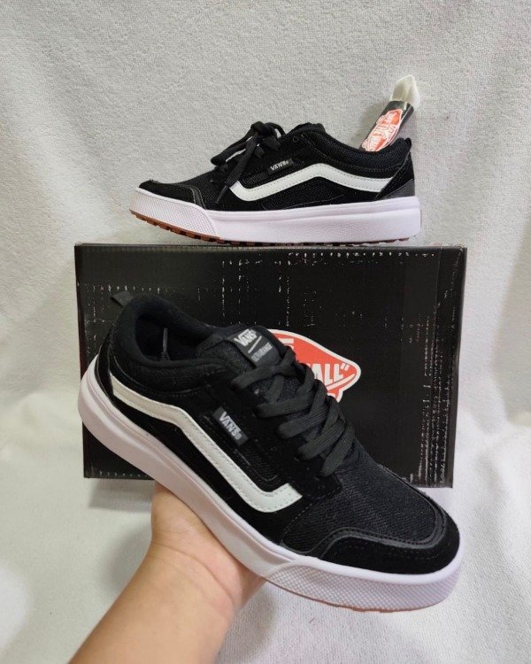 Producto - Vans Ultrarange Negro/Negro