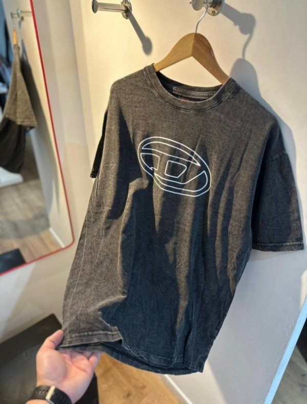 Producto - Remera Diesel Batik