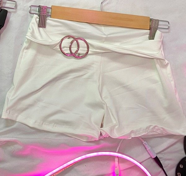 Producto - MINI SHORT HEBILLA