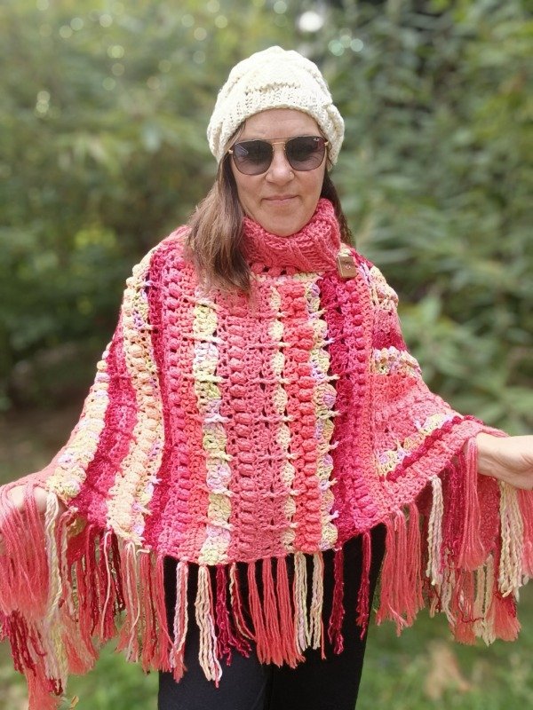 Producto - Poncho tonos coral