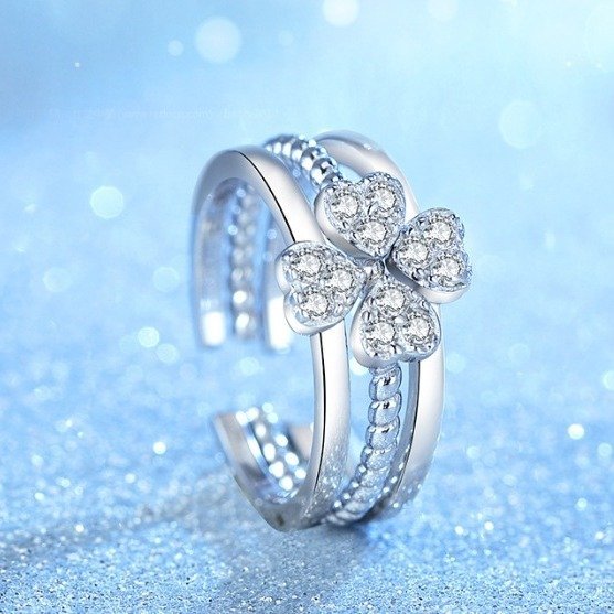 Producto - Anillo trebol con cubic 3 en 1 plata rodinada J1811