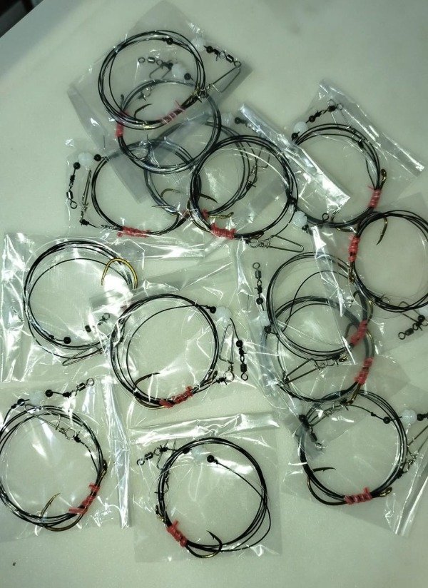 Producto - LINEA DE 1 ANZUELO VARIADA DE MAR
