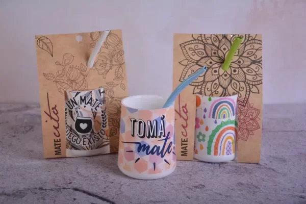 Producto - MATE ESTAMPADO EN BLISTER + BOMBILLA DIAWA