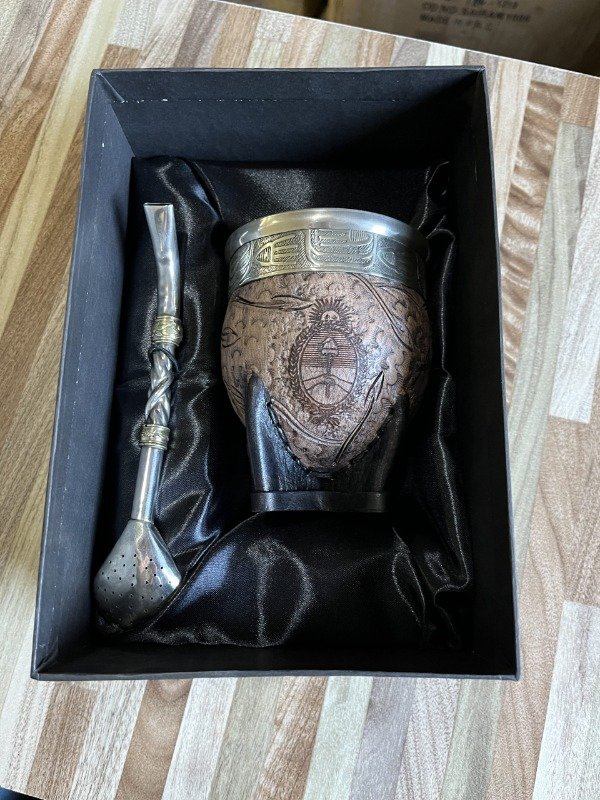 Producto - Art 777 caja negra para mate y bombilla