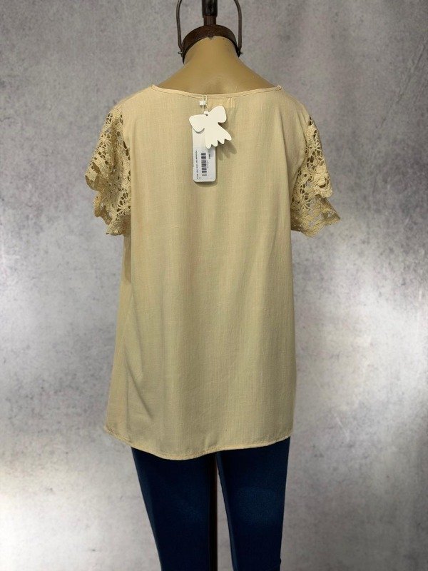 Producto - BLUSA TRIAL BEIGE LINO IMPORTADA - 3