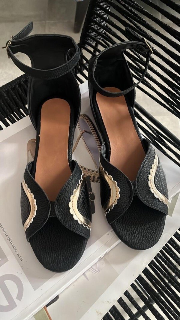 Producto - LINA Black