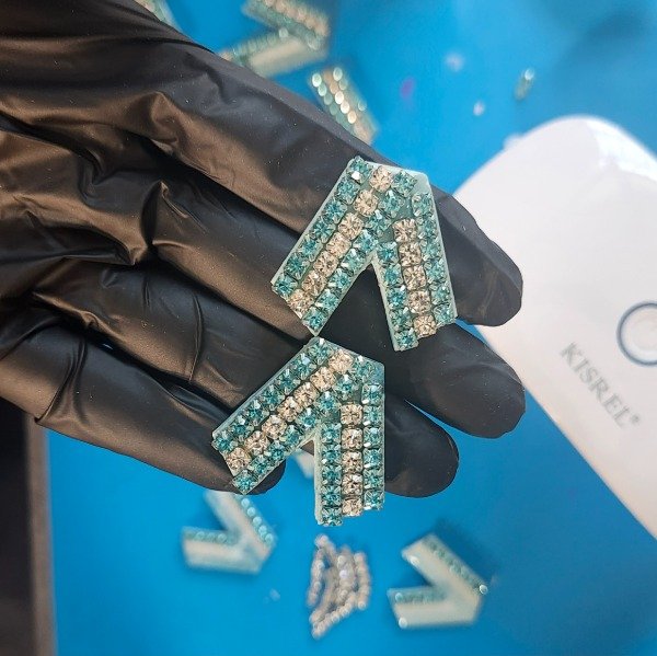 Producto - Escarapela Strass