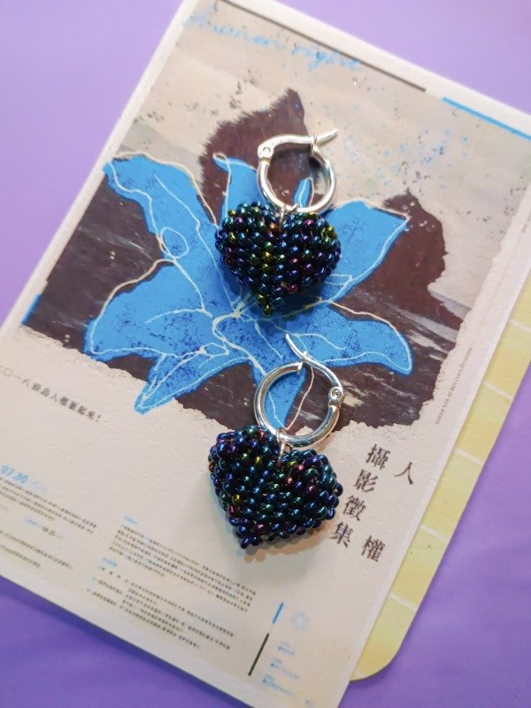 Producto - Aros Corazón plateado
