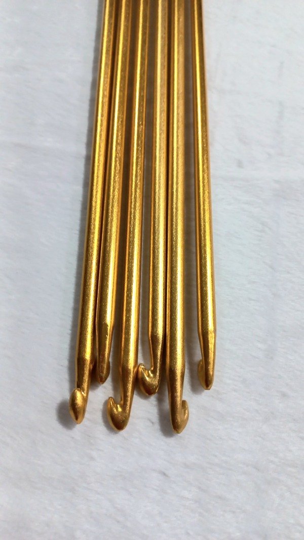 Producto - AGUJA TUNECINO NUMERO 8mm MARCA ALMENDRA