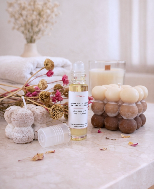 Producto - Aceite roll on uñas y cutículas