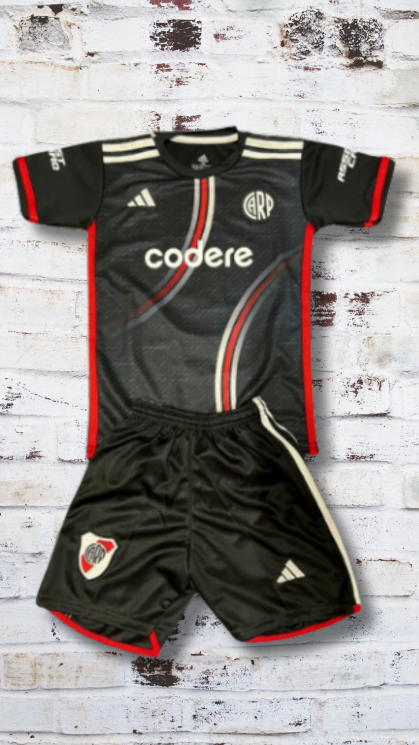 Producto - CAMISETA + SHORT DE RIVER PLATE ALTERNATIVA 1