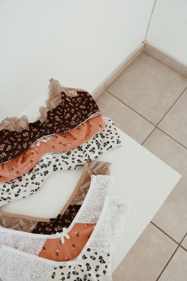 Producto - CONJUNTO ARO MAGNOLIA ESTAMPADO