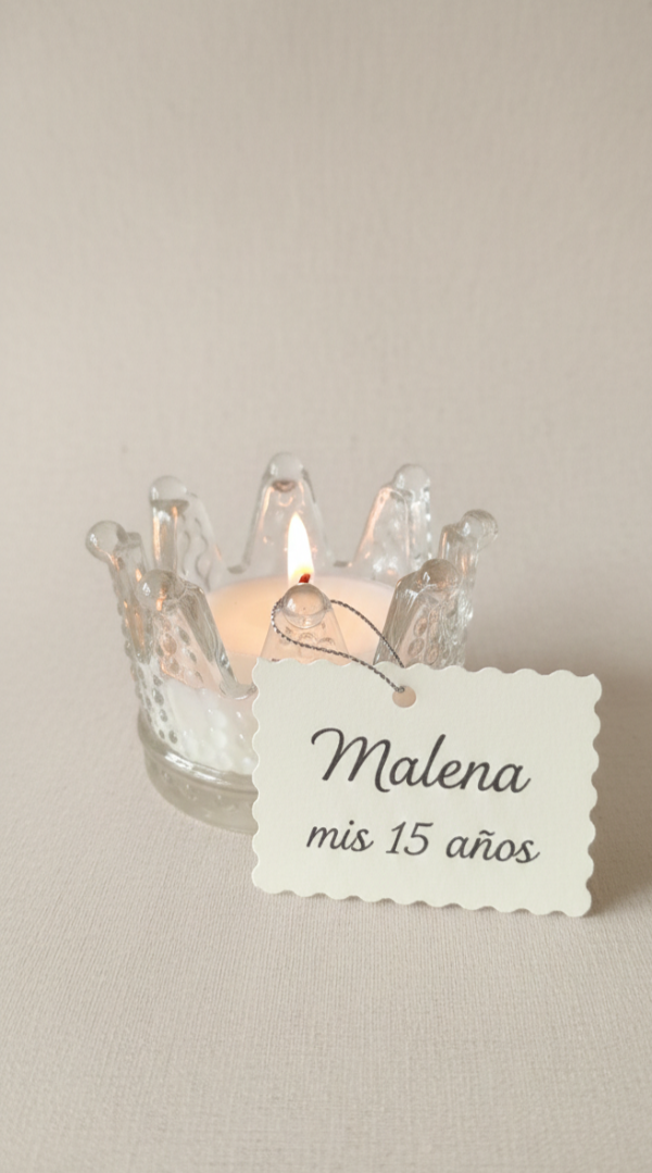 Producto - Coronita de vidrio labrada con vela