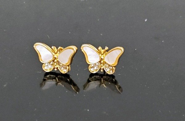 Producto - Aros Mariposa Blanca con Cubik