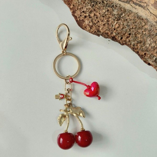 Producto - Llavero Cerecita