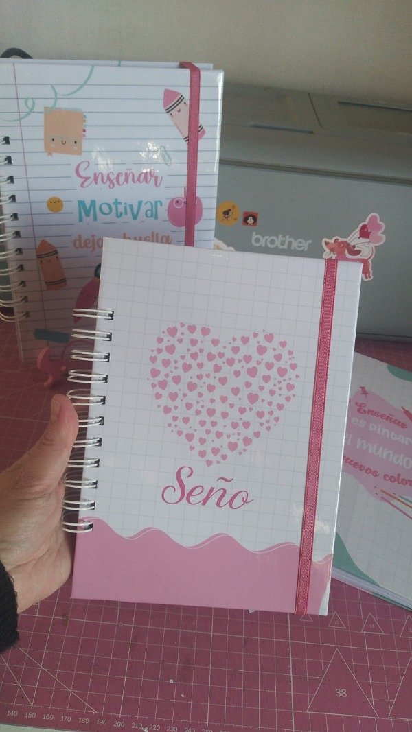 Producto - Agenda docente - Nivel Inicial - corazón de seño - 0
