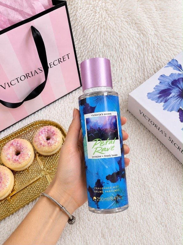 Producto - BODY SPLASH 250ML VICTORIA S - PETAL RAVE