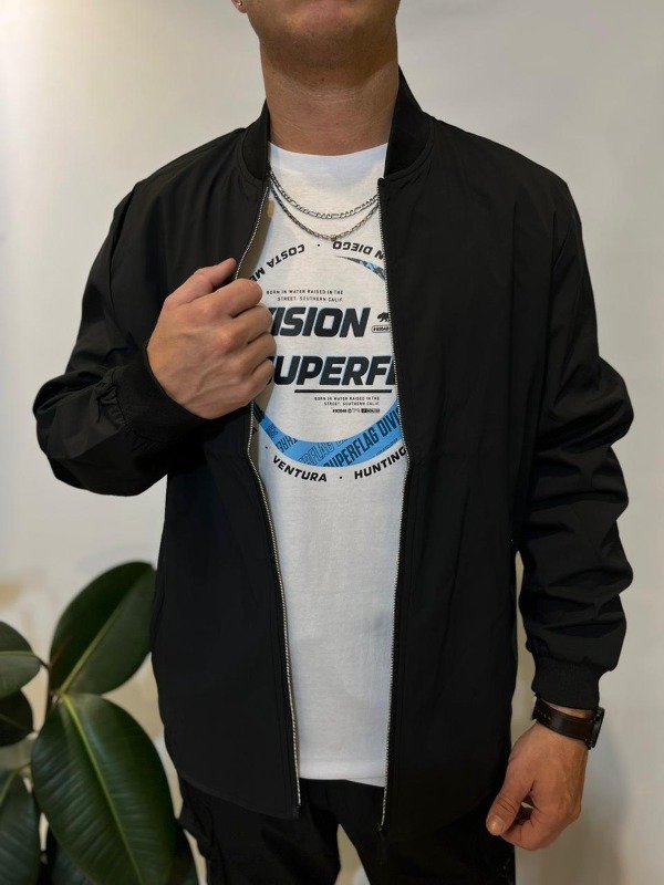 Producto - CAMPERA LEON
