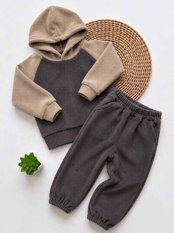 Producto - CONJUNTO COMBINADO BEIGE (BUZO + PANTALÓN)