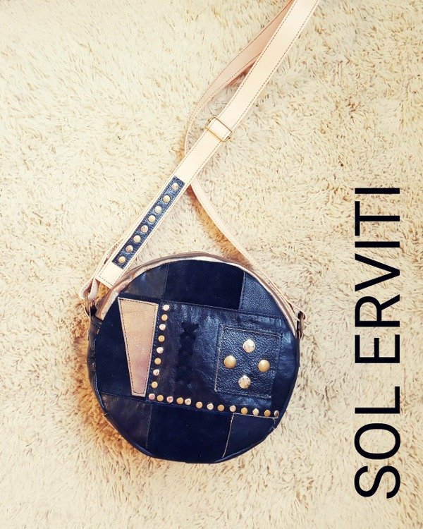 Producto - Cartera patch cuero