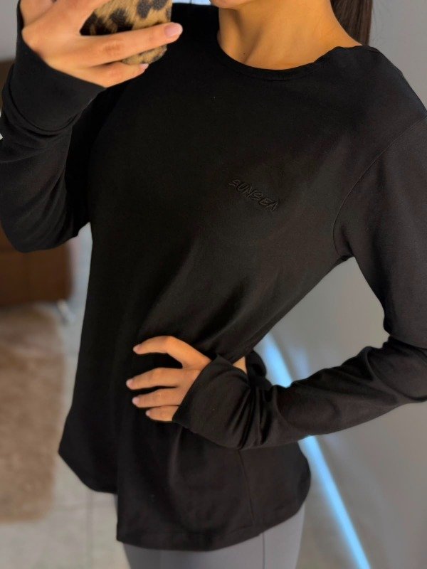 Producto - REMERA BÁSICA MANGAS LARGA - NEGRA
