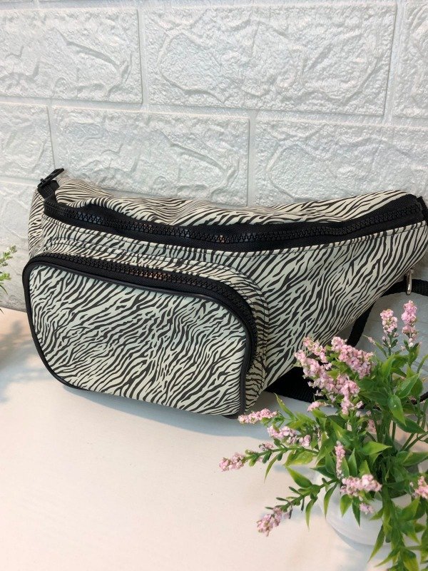 Producto - riñonera zebra
