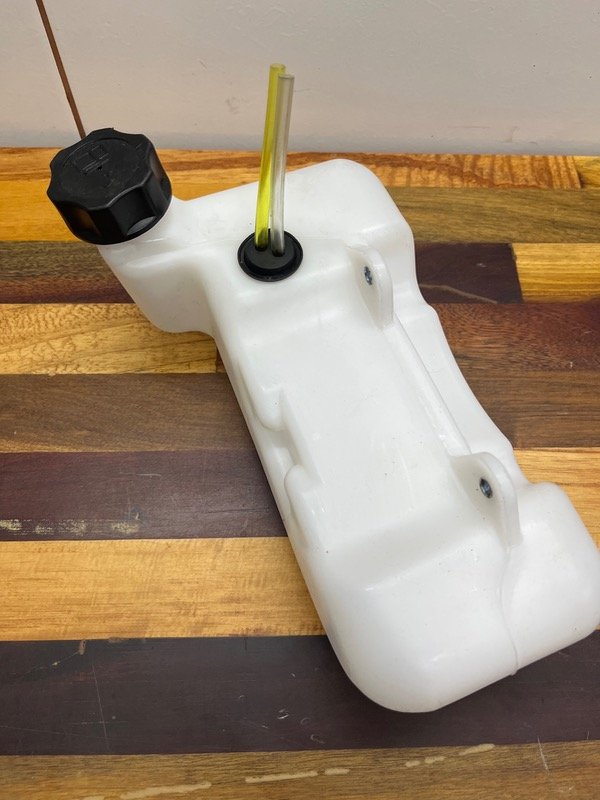 Producto - TANQUE COMBUSTIBLE DESMALEZADORA (16311)DES107